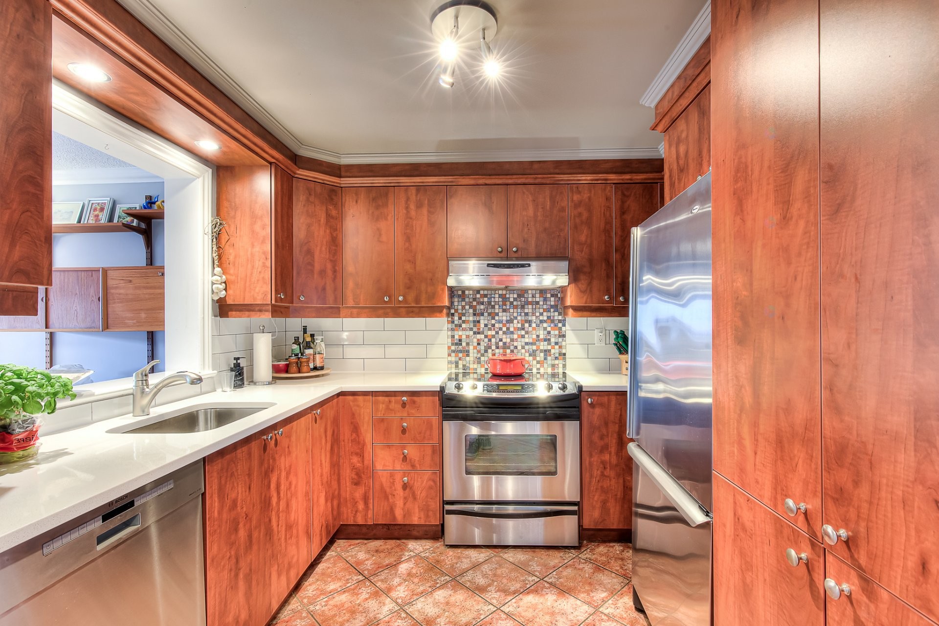 









4751


Rue Joseph-A.-Rodier

, 603,
Montréal (Mercier/Hochelaga-Maisonneuve),




QC
H1K5G9


