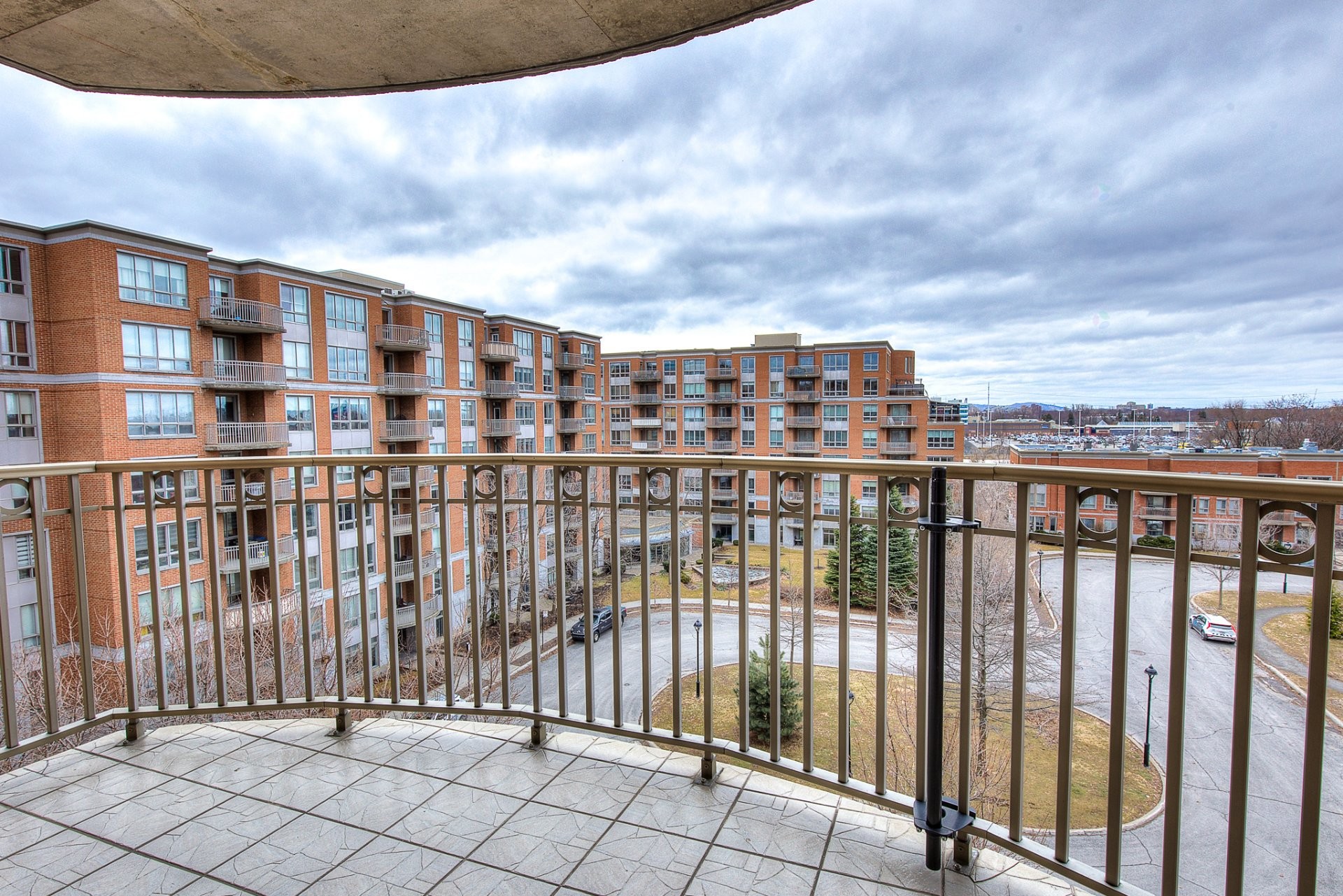 









4751


Rue Joseph-A.-Rodier

, 603,
Montréal (Mercier/Hochelaga-Maisonneuve),




QC
H1K5G9

