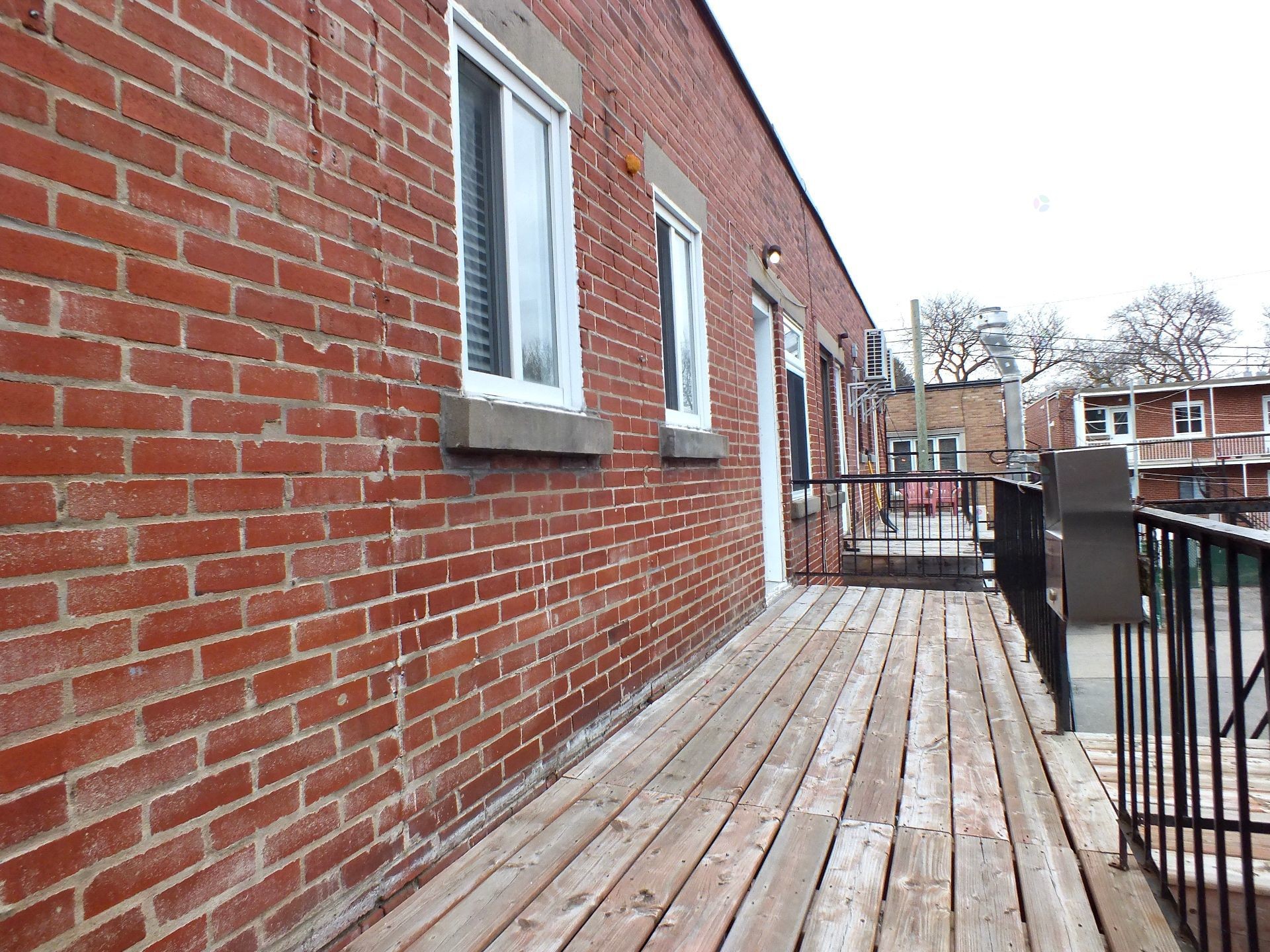 









1310


Rue Fleury E.

,
Montréal (Ahuntsic-Cartierville),




QC
H2C1R3

