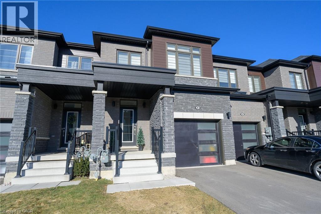 












8 OWL Lane

,
Caledonia,




Ontario
N3W0G4

