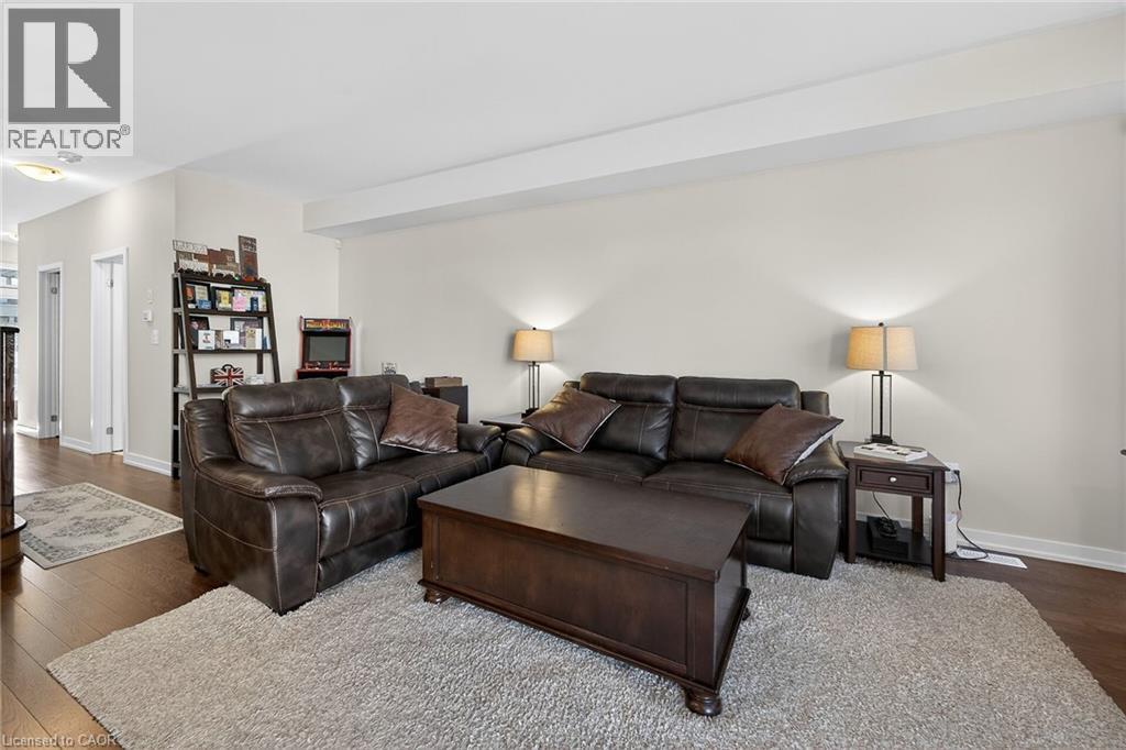 












8 OWL Lane

,
Caledonia,




Ontario
N3W0G4

