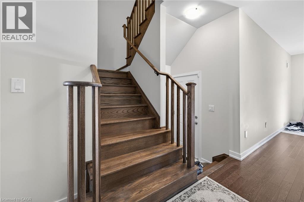 












8 OWL Lane

,
Caledonia,




Ontario
N3W0G4

