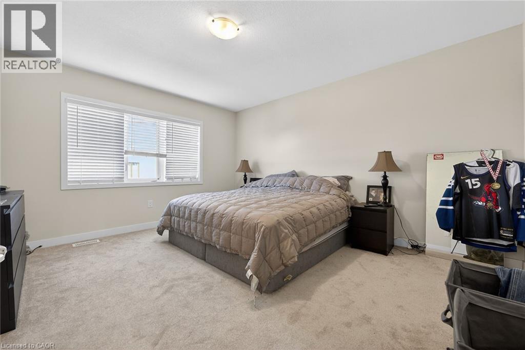 












8 OWL Lane

,
Caledonia,




Ontario
N3W0G4

