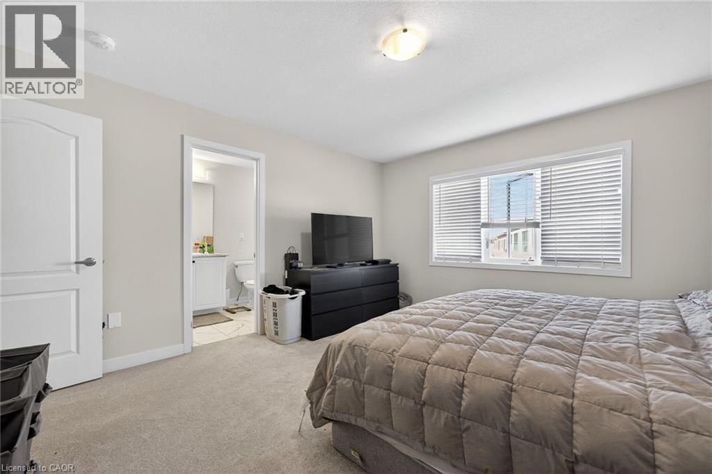 












8 OWL Lane

,
Caledonia,




Ontario
N3W0G4

