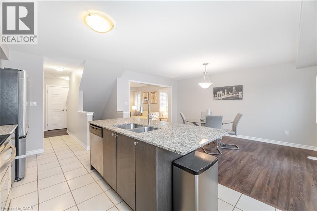 












514 GOLDENROD Lane

,
Kitchener,




Ontario
N2R0Y7

