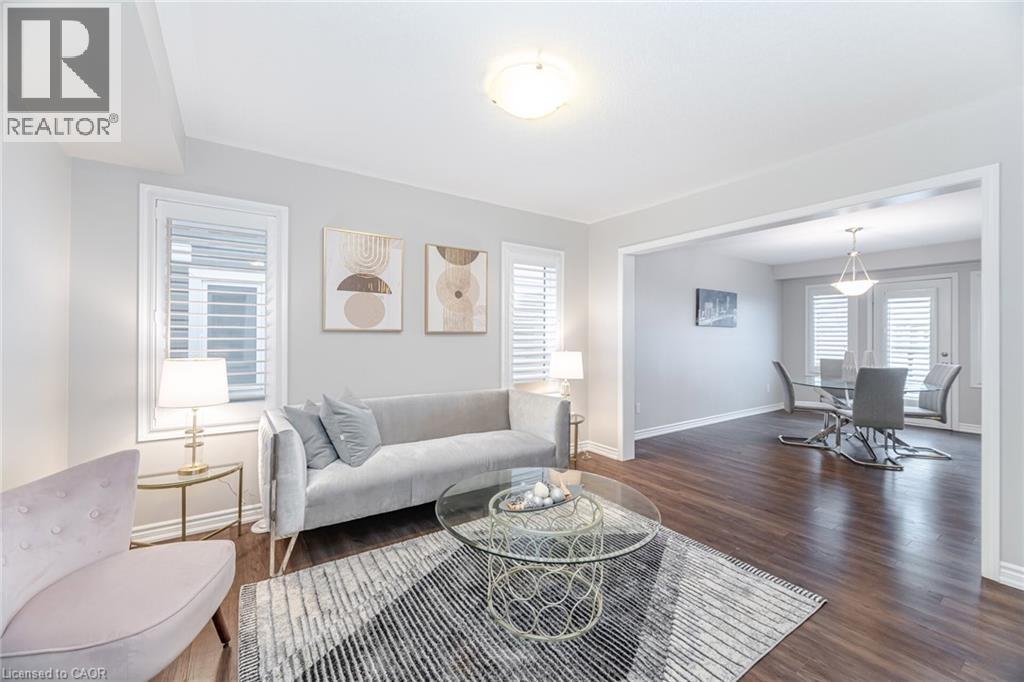 












514 GOLDENROD Lane

,
Kitchener,




Ontario
N2R0Y7

