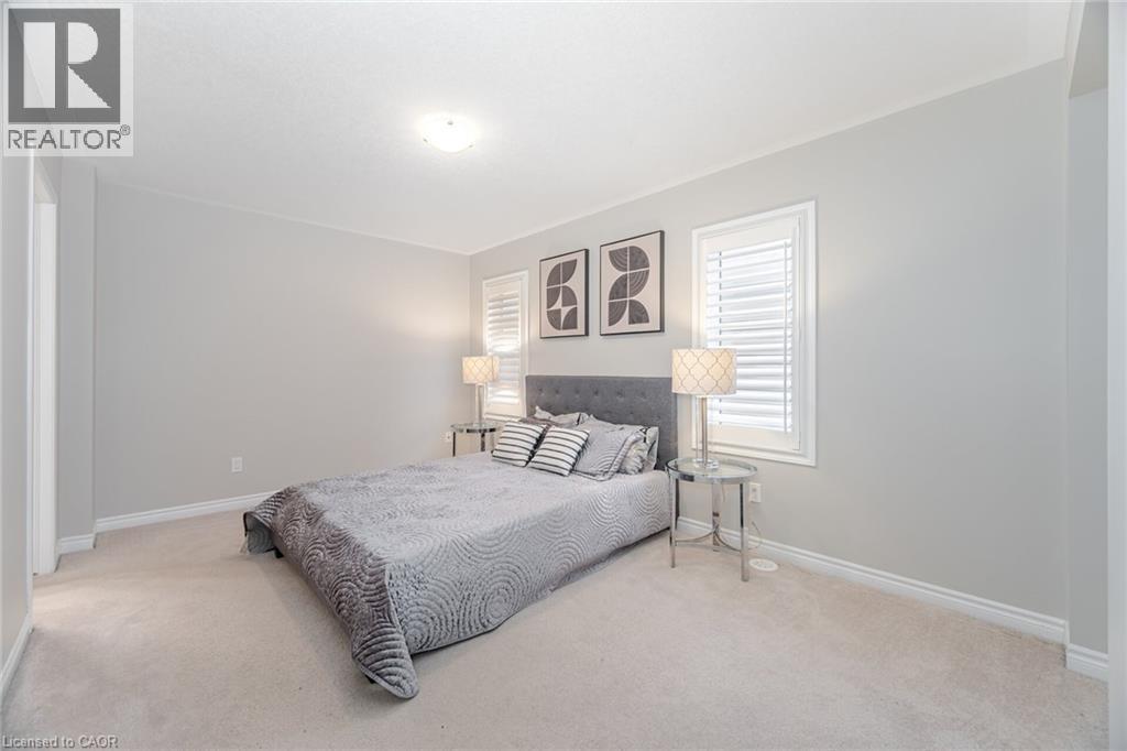 












514 GOLDENROD Lane

,
Kitchener,




Ontario
N2R0Y7

