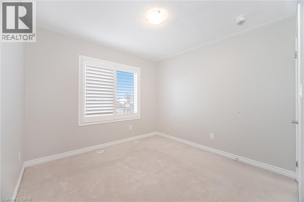 












514 GOLDENROD Lane

,
Kitchener,




Ontario
N2R0Y7


