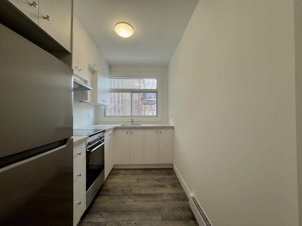 









7795


Av. Casgrain

, 205,
Villeray/Saint-Michel/Parc-Extension (Montréal),




QC
H2R1Z2

