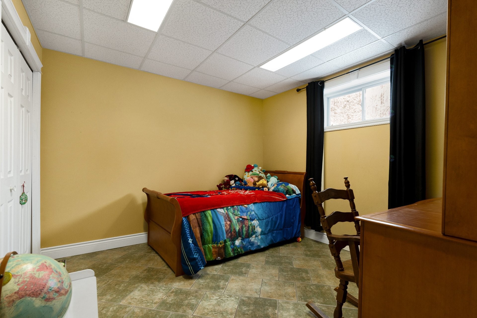 









1545


Rue de la Vallée-des-Murmures

,
Sherbrooke (Lennoxville),




QC
J1M0B5

