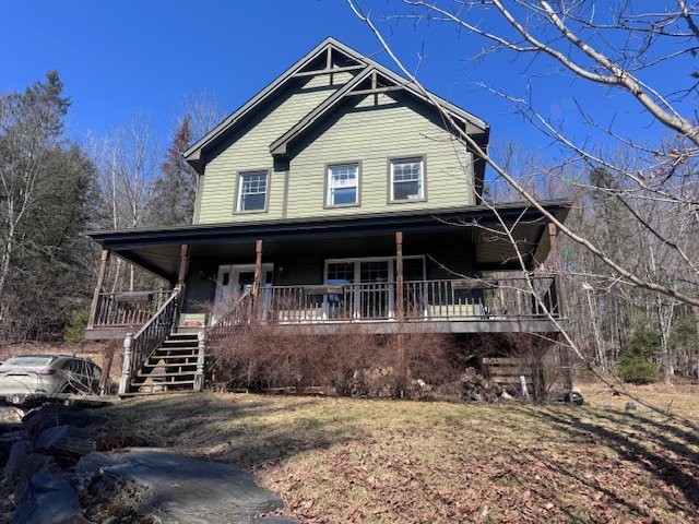 









1545


Rue de la Vallée-des-Murmures

,
Sherbrooke (Lennoxville),




QC
J1M0B5

