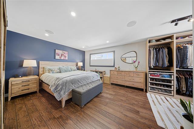 









696


Ash

ST,
Winnipeg,




MB
R3N 0R6

