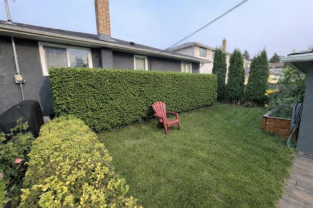 









696


Ash

ST,
Winnipeg,




MB
R3N 0R6

