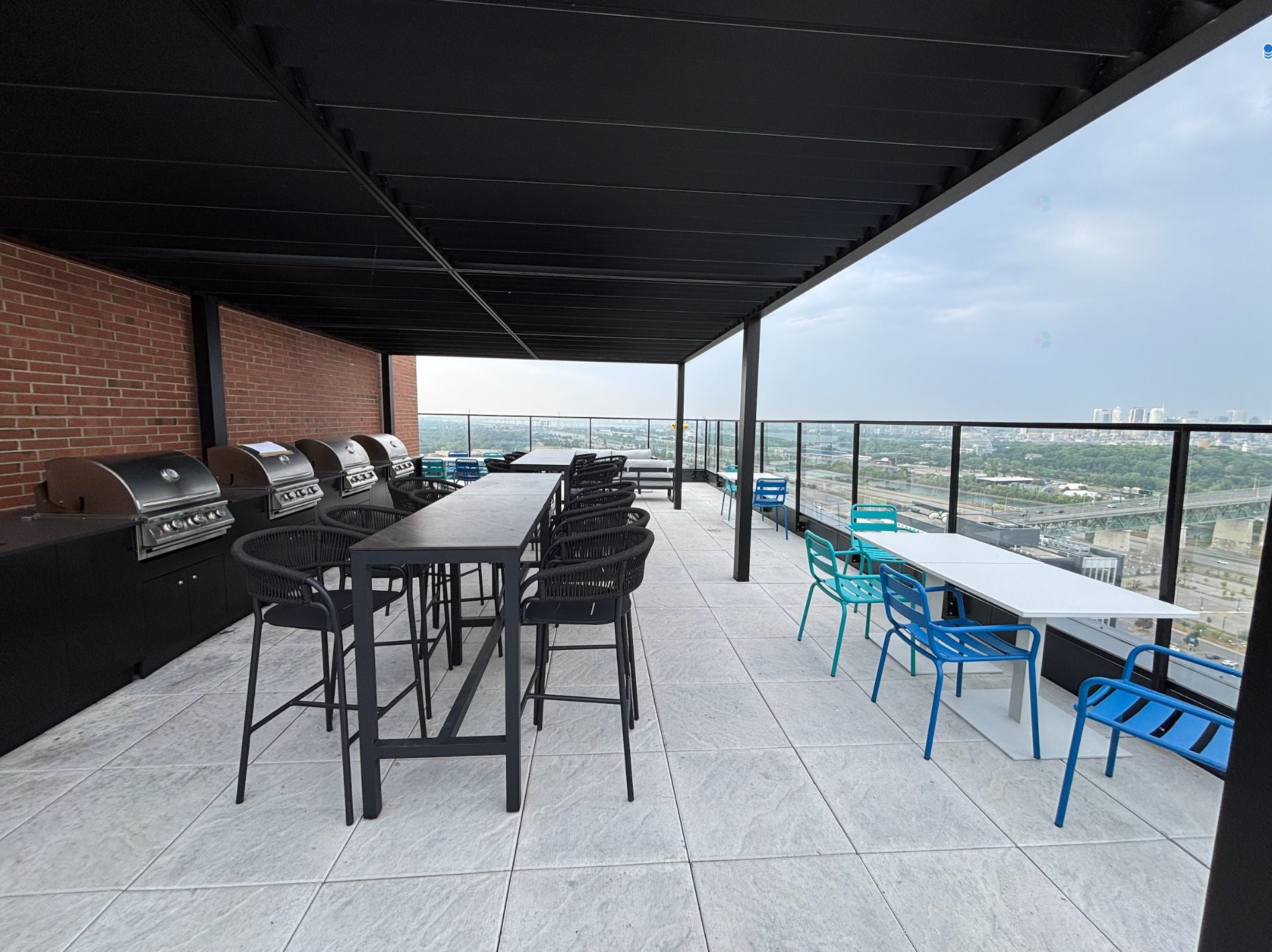 









200


Rue Marie-Charles-Le Moyne

, 401,
Longueuil (Le Vieux-Longueuil),




QC
J4K8C2

