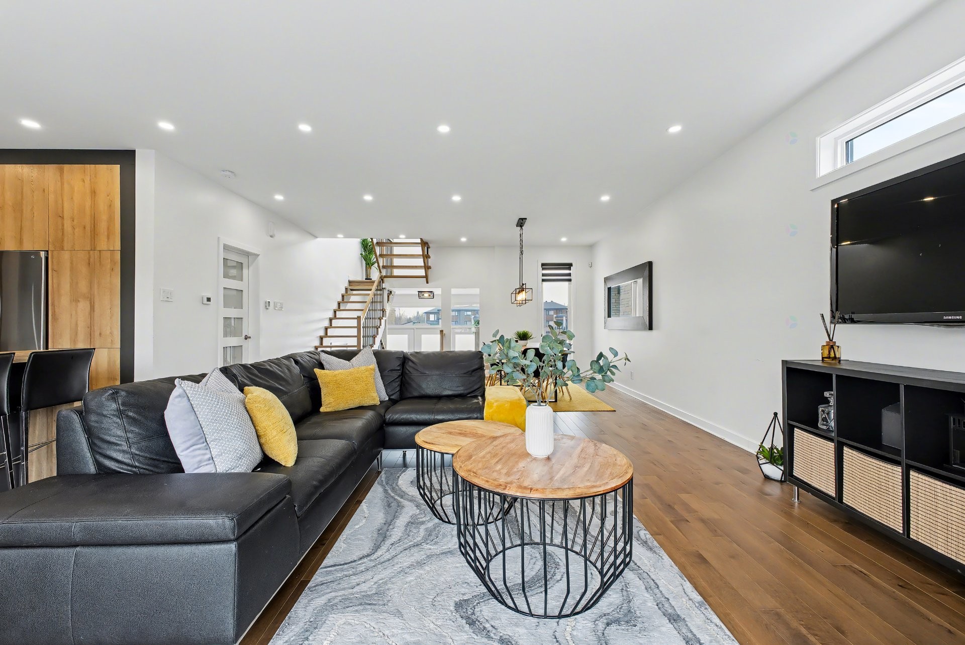 









3488Z

 - 3490Z


Rue Charlotte-Dubuc

,
Carignan,




QC
J3L7J6

