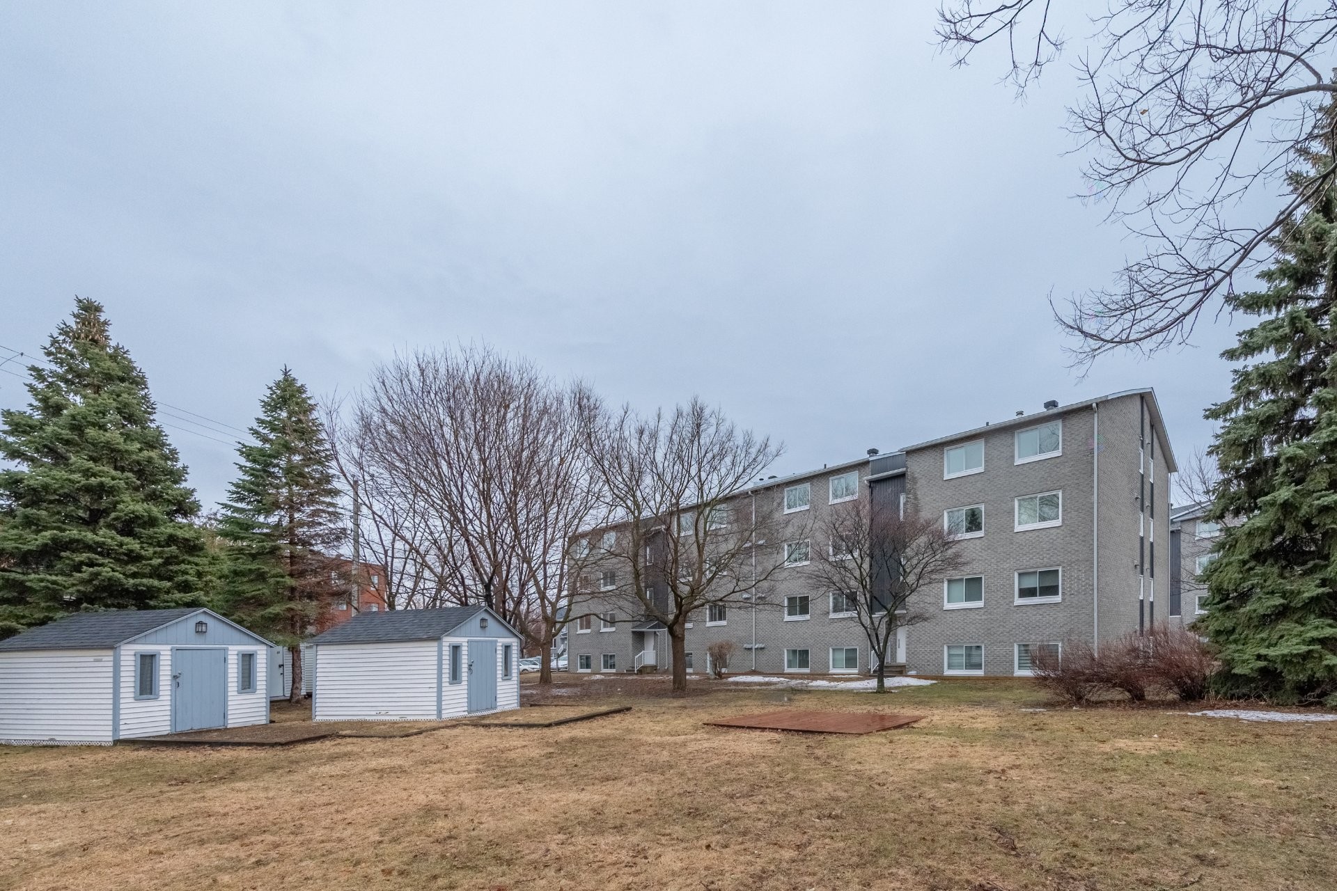 









1753


Rue Kirouac

, 8,
Longueuil (Le Vieux-Longueuil),




QC
J4G1T1


