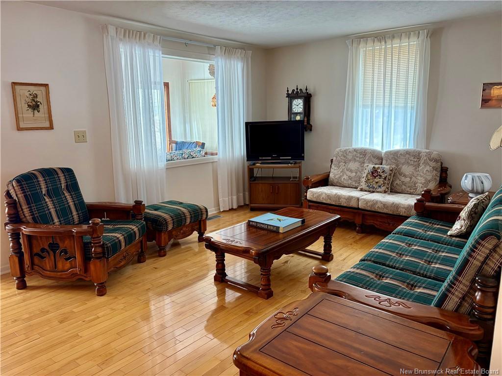 









29821


Route 134

,
Dalhousie Junction,




NB
E3N 5Z9

