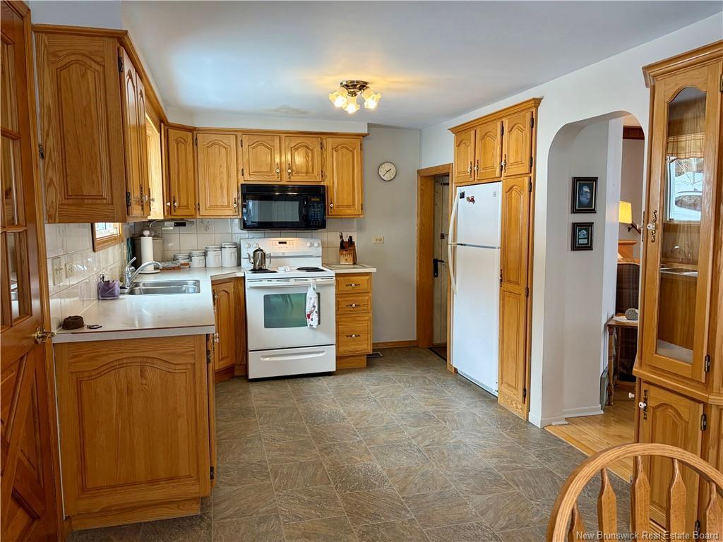 









29821


Route 134

,
Dalhousie Junction,




NB
E3N 5Z9

