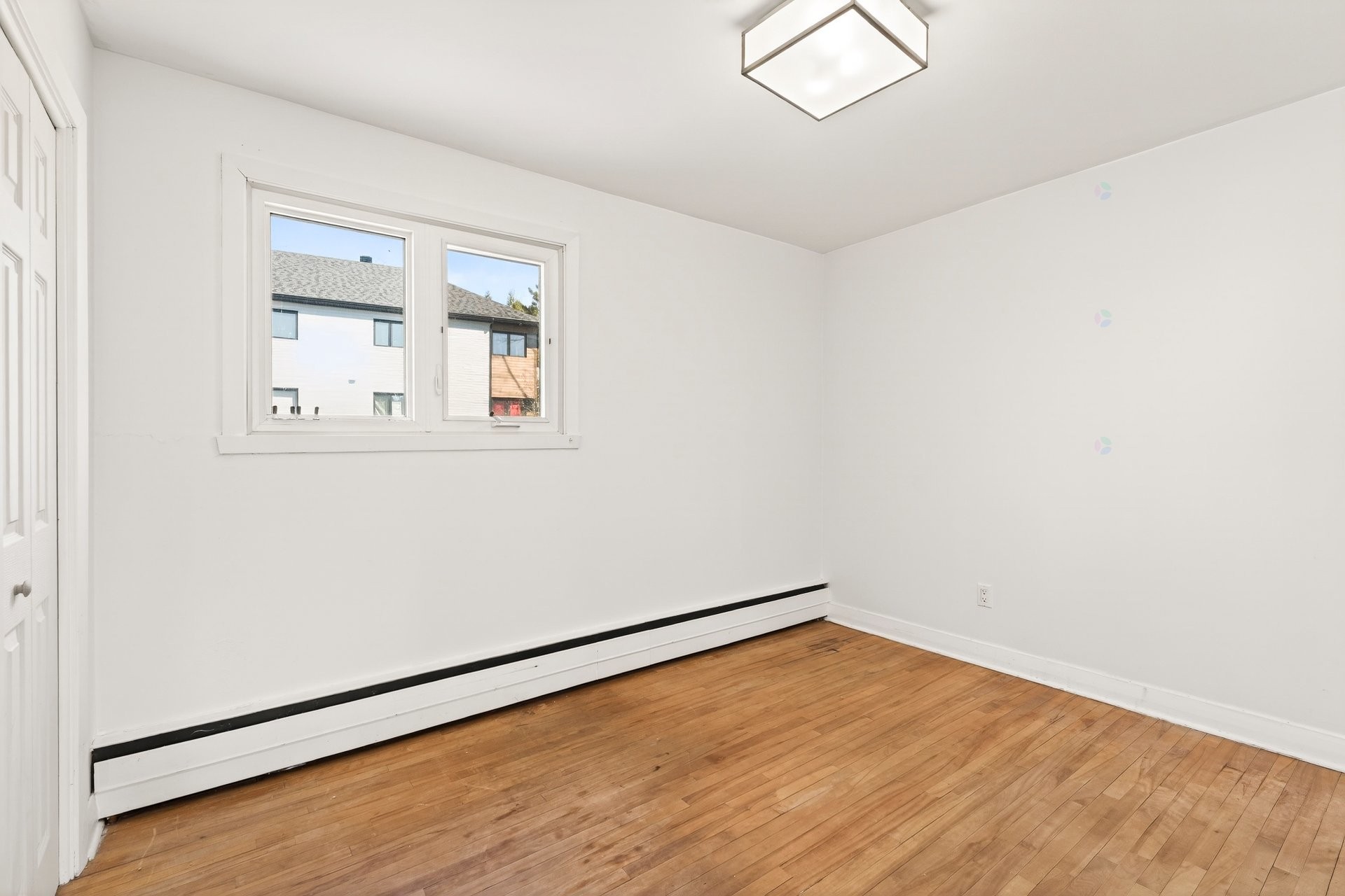 









40


Rue Vaudry

,
Sherbrooke (Lennoxville),




QC
J1M1B3

