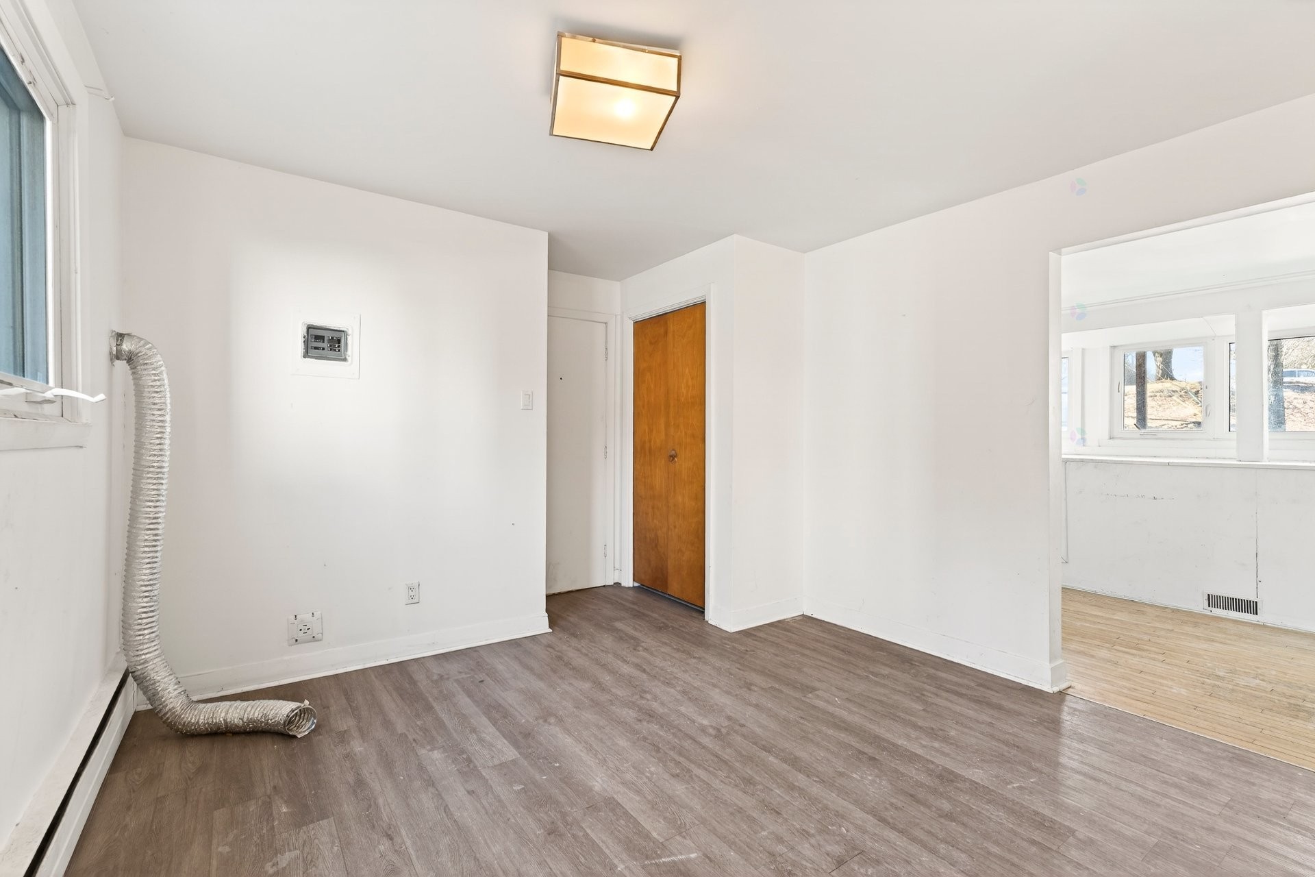 









40


Rue Vaudry

,
Sherbrooke (Lennoxville),




QC
J1M1B3

