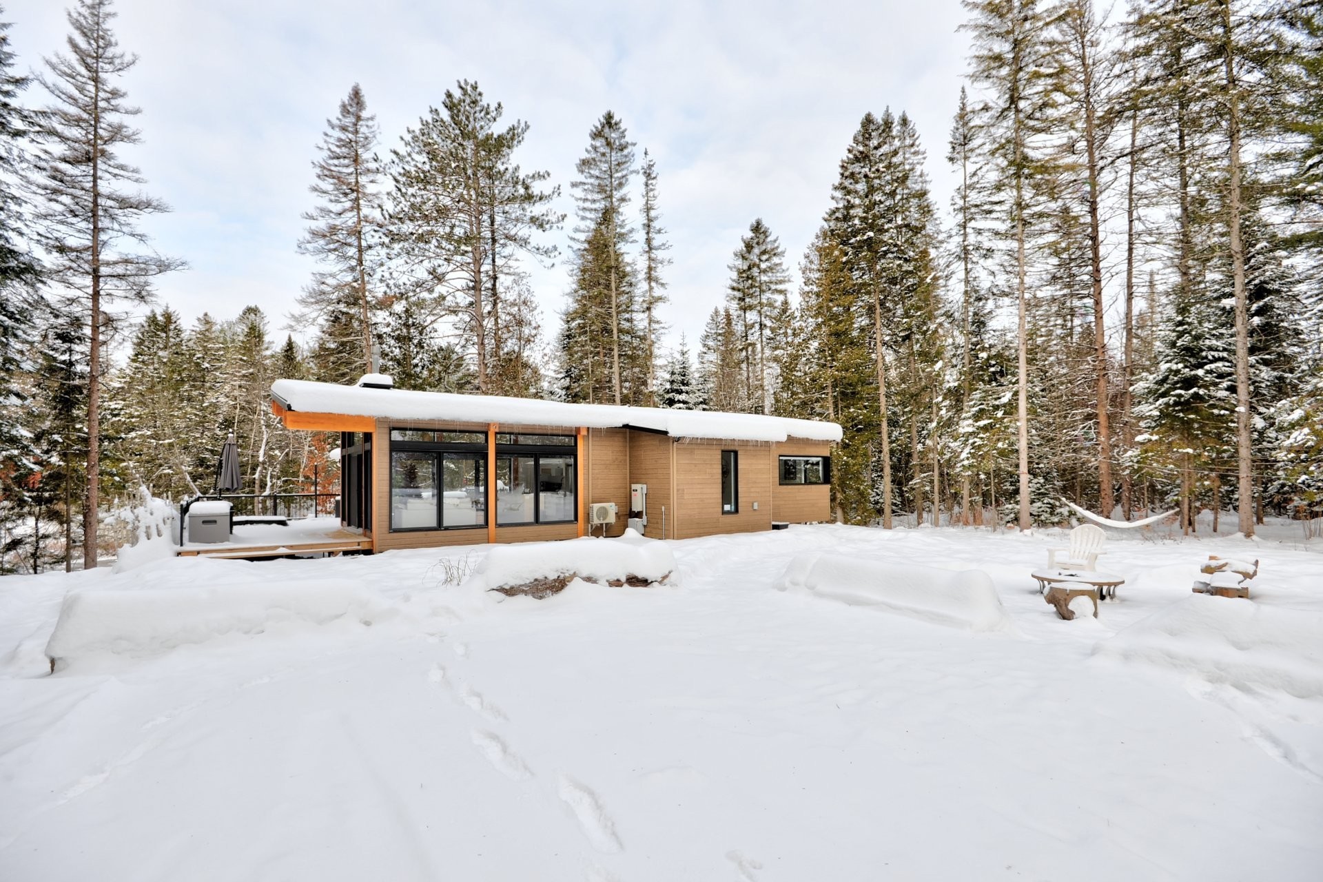 









50


Rue des Cougars

,
Saint-Côme,




QC
J0K2B0

