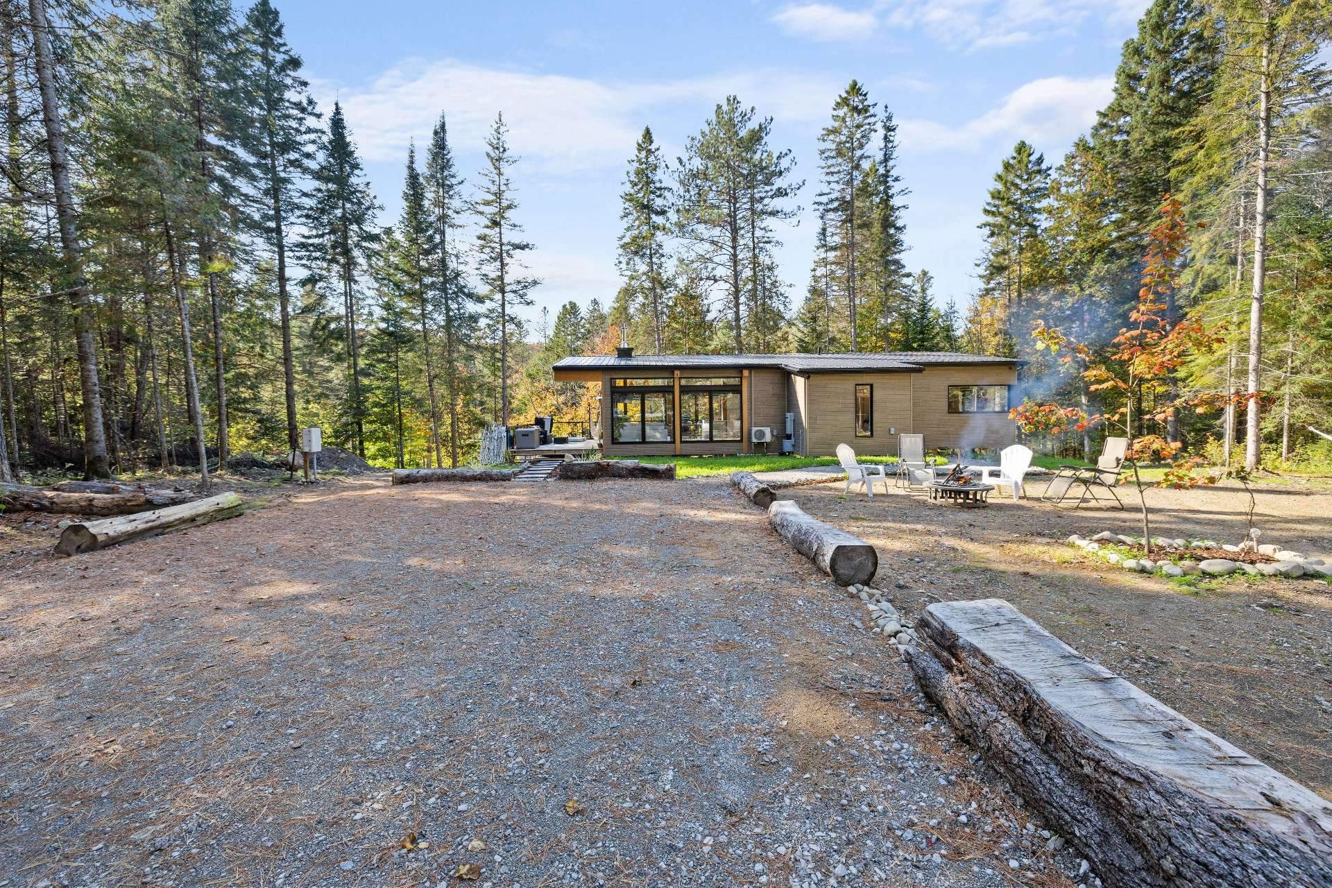 









50


Rue des Cougars

,
Saint-Côme,




QC
J0K2B0

