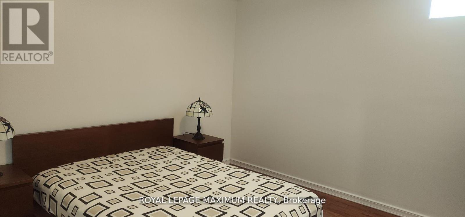












BASEMENT - 19 MAPLE FOREST DRIVE

,
Vaughan,




Ontario
L6A0B7

