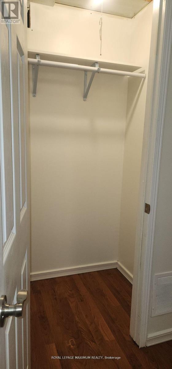 












BASEMENT - 19 MAPLE FOREST DRIVE

,
Vaughan,




Ontario
L6A0B7

