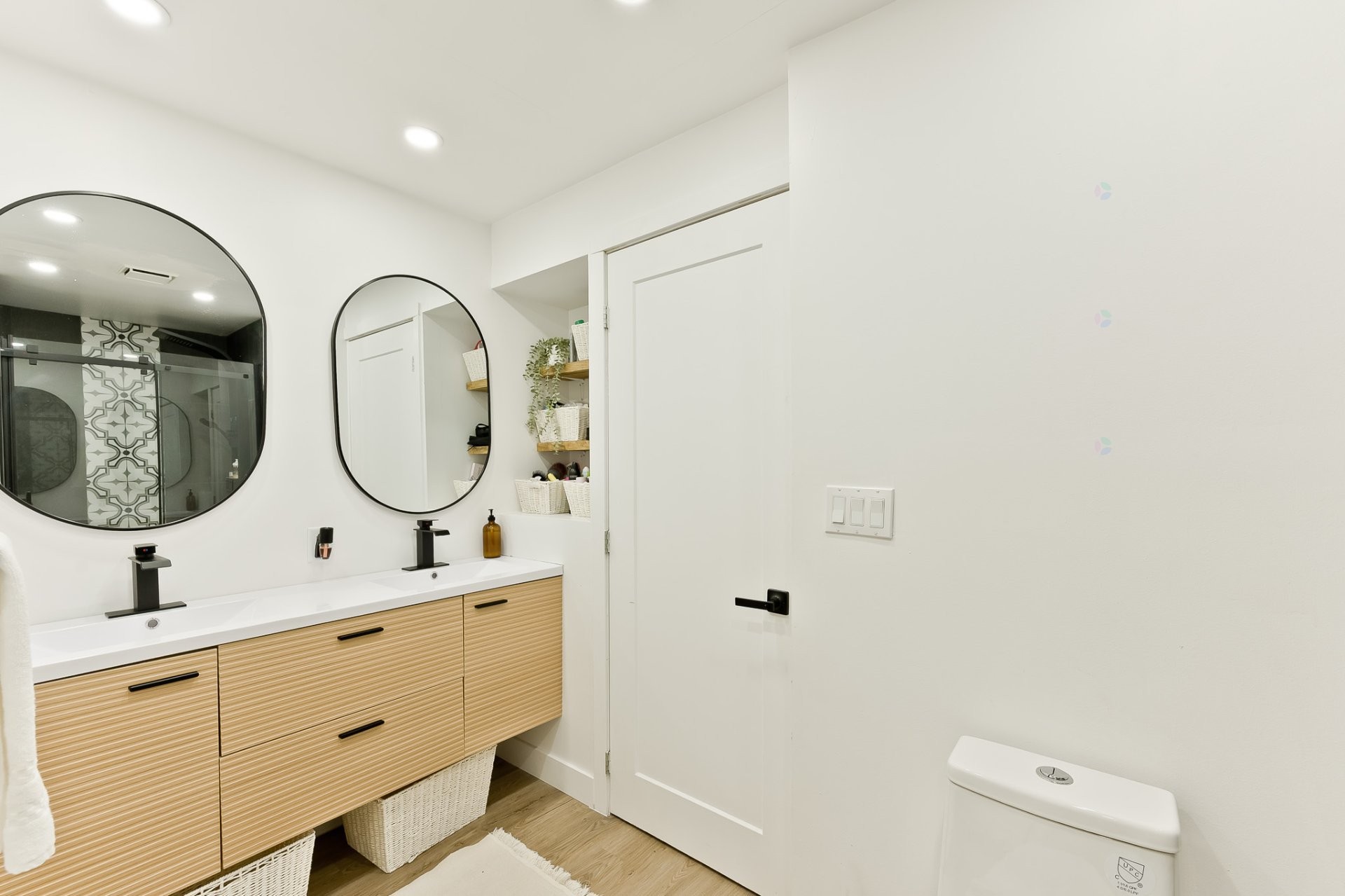 









816

 - 822


Rue Degré

,
Magog,




QC
J1X1B9

