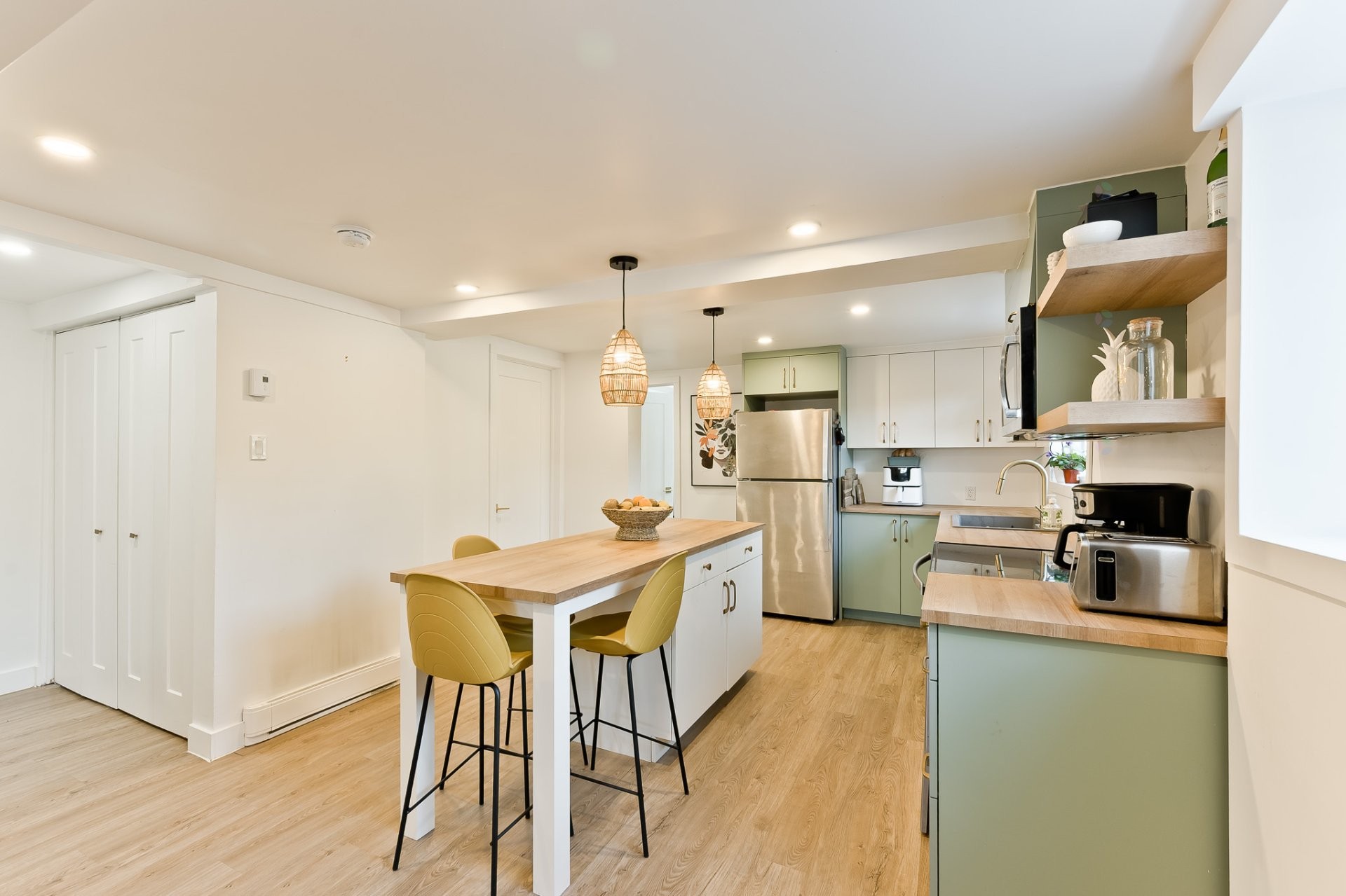 









816

 - 822


Rue Degré

,
Magog,




QC
J1X1B9

