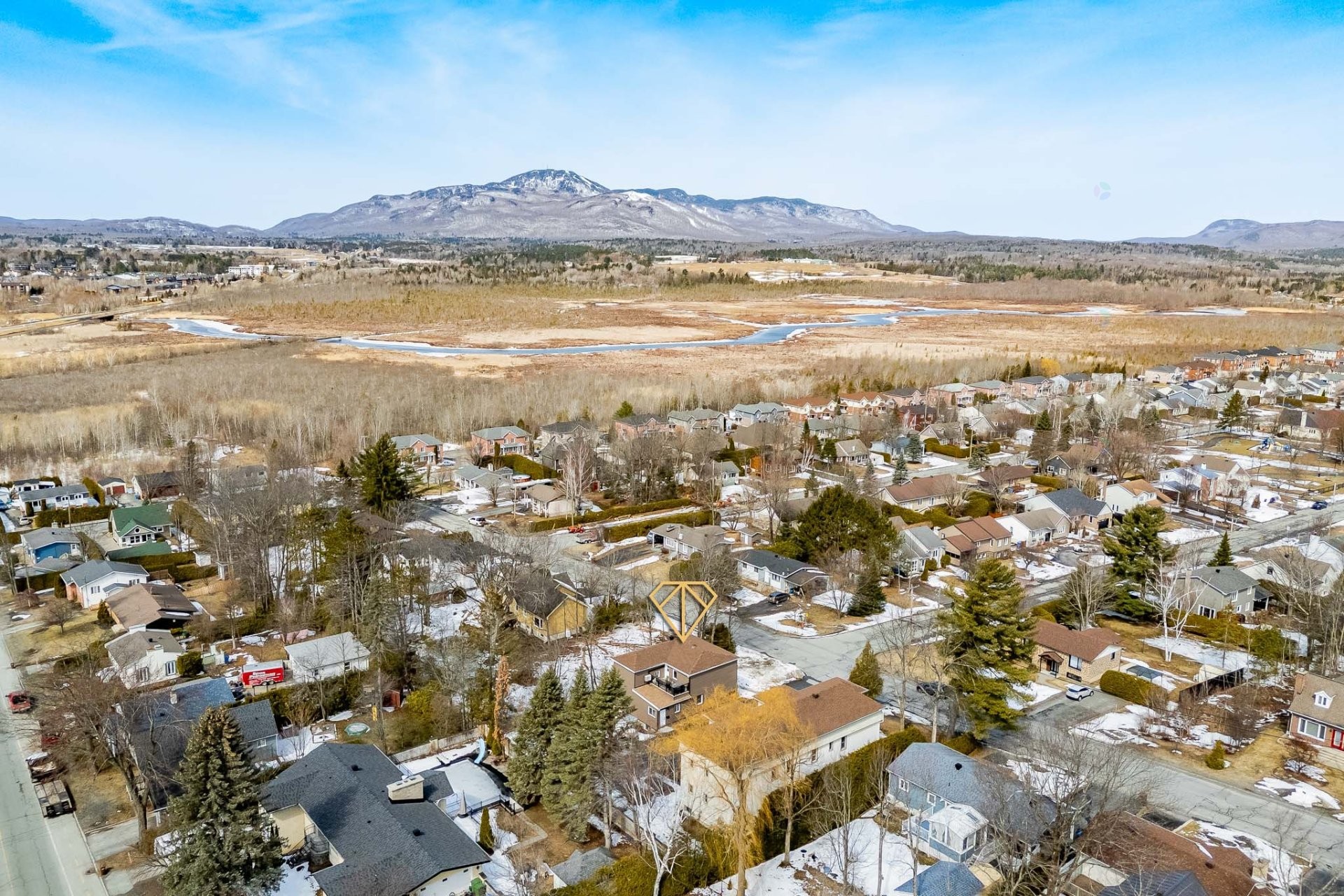 









816

 - 822


Rue Degré

,
Magog,




QC
J1X1B9

