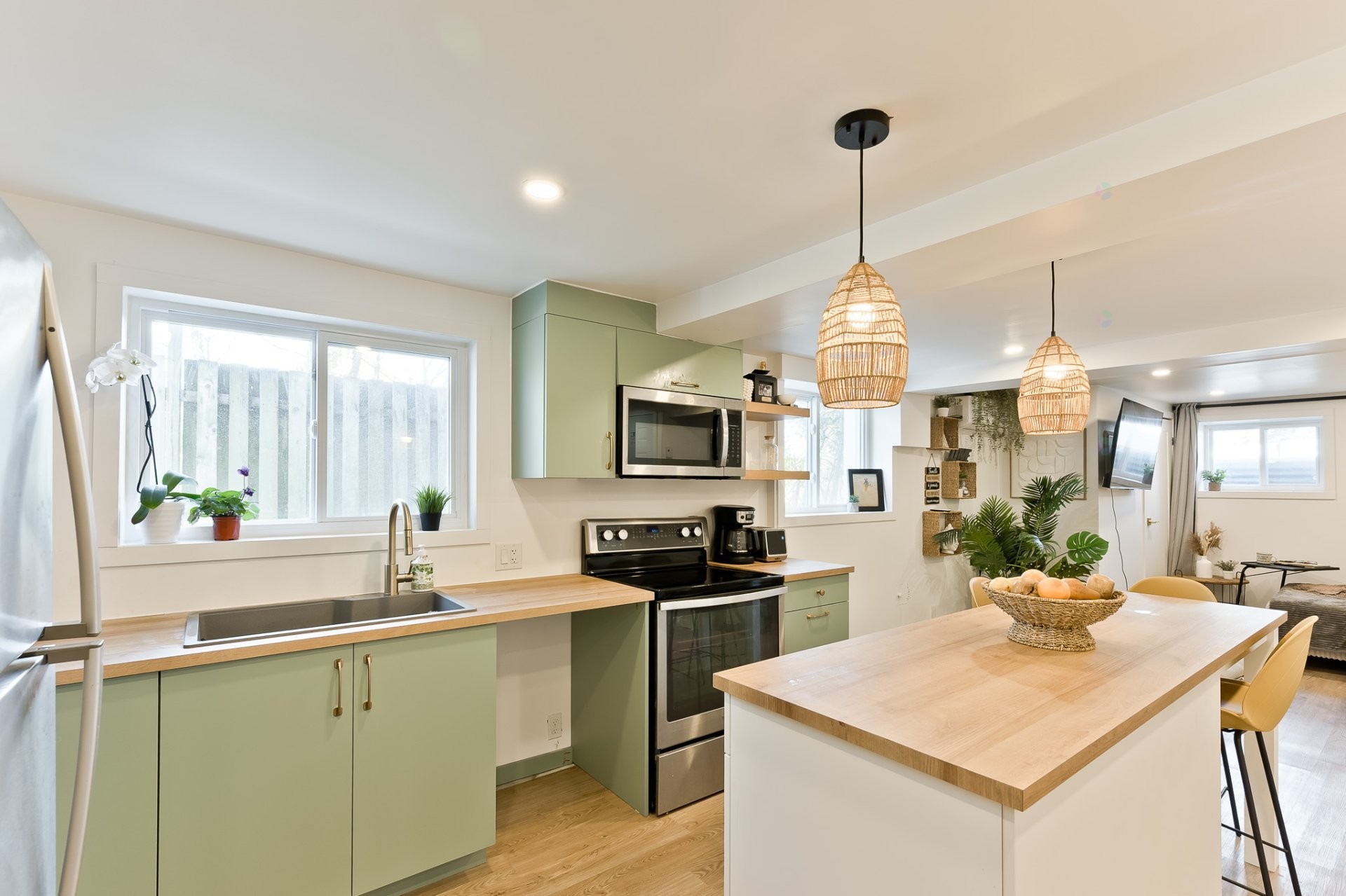 









816

 - 822


Rue Degré

,
Magog,




QC
J1X1B9

