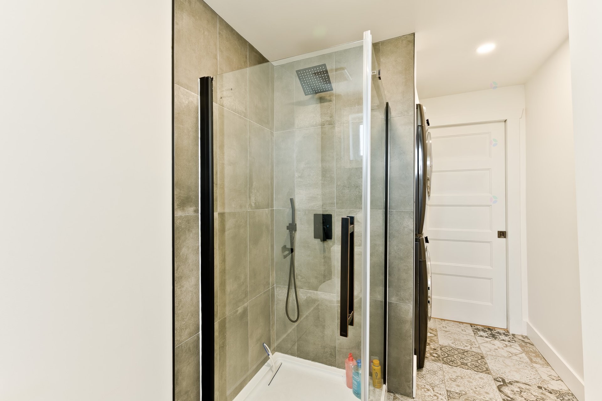 









816

 - 822


Rue Degré

,
Magog,




QC
J1X1B9


