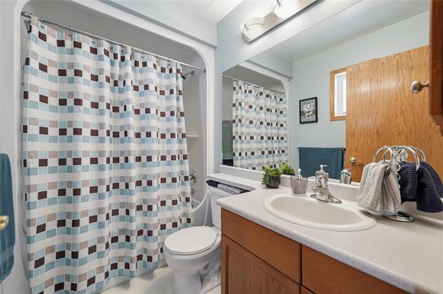 









420


John Forsyth

RD, 12,
Winnipeg,




MB
R2N 4M8

