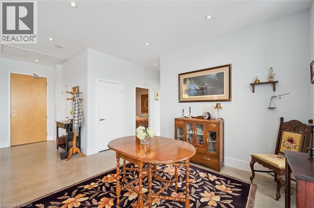 












1 VICTORIA Street Unit# 1904

,
Kitchener,




Ontario
N2G0B5

