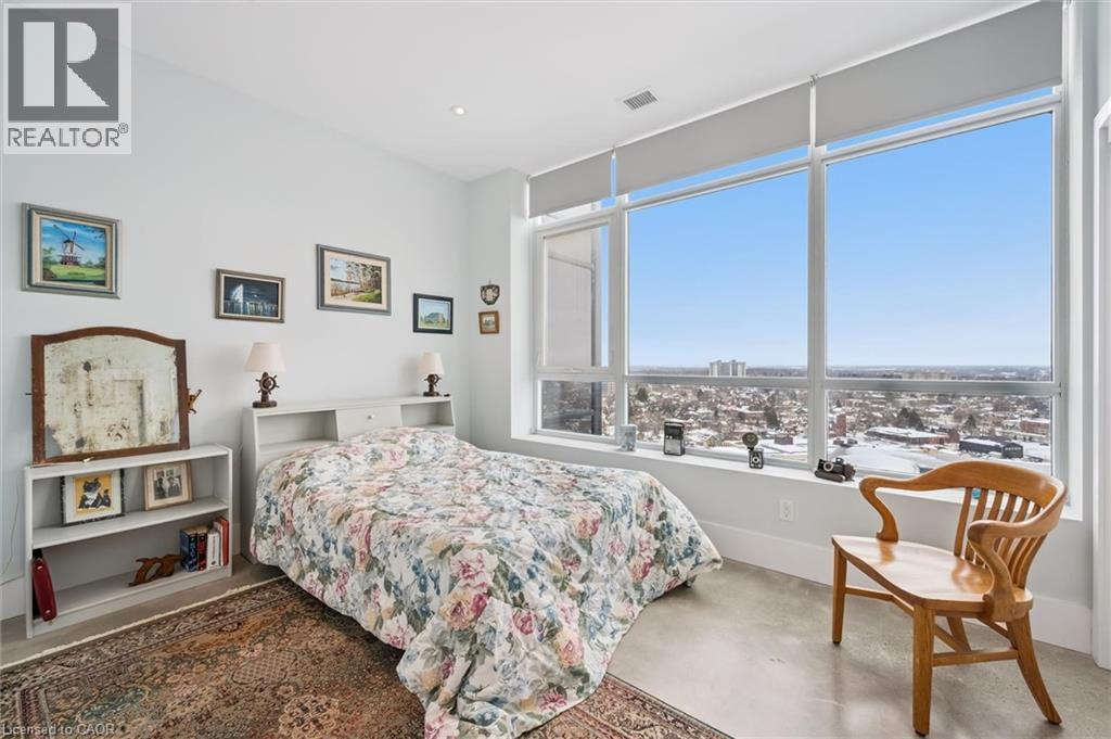 












1 VICTORIA Street Unit# 1904

,
Kitchener,




Ontario
N2G0B5

