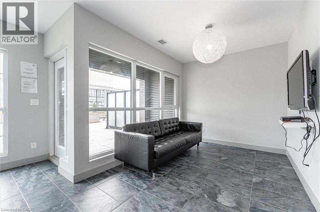 












1 VICTORIA Street Unit# 1904

,
Kitchener,




Ontario
N2G0B5

