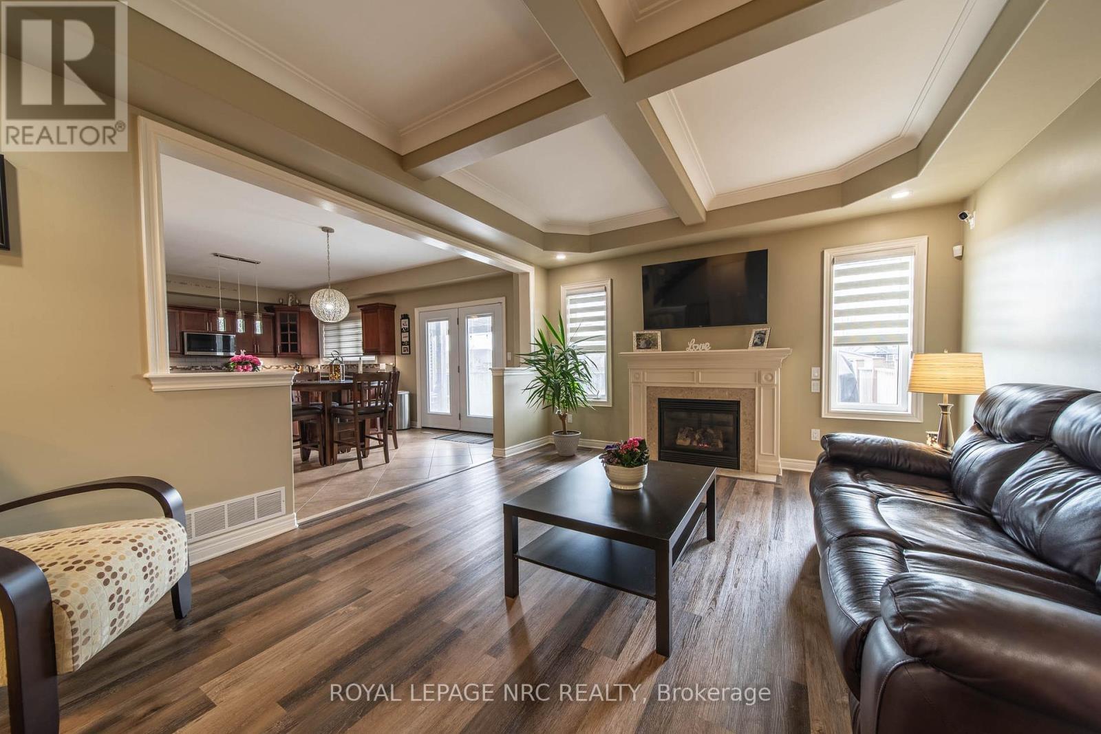 












325 HILLSDALE ROAD

,
Welland (Coyle Creek),




Ontario
L3C7M2

