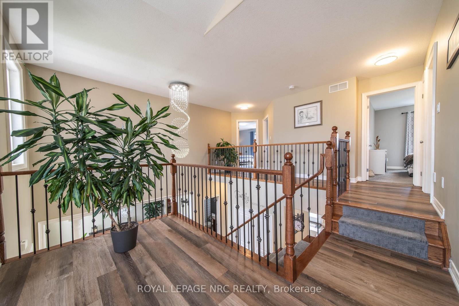 












325 HILLSDALE ROAD

,
Welland (Coyle Creek),




Ontario
L3C7M2

