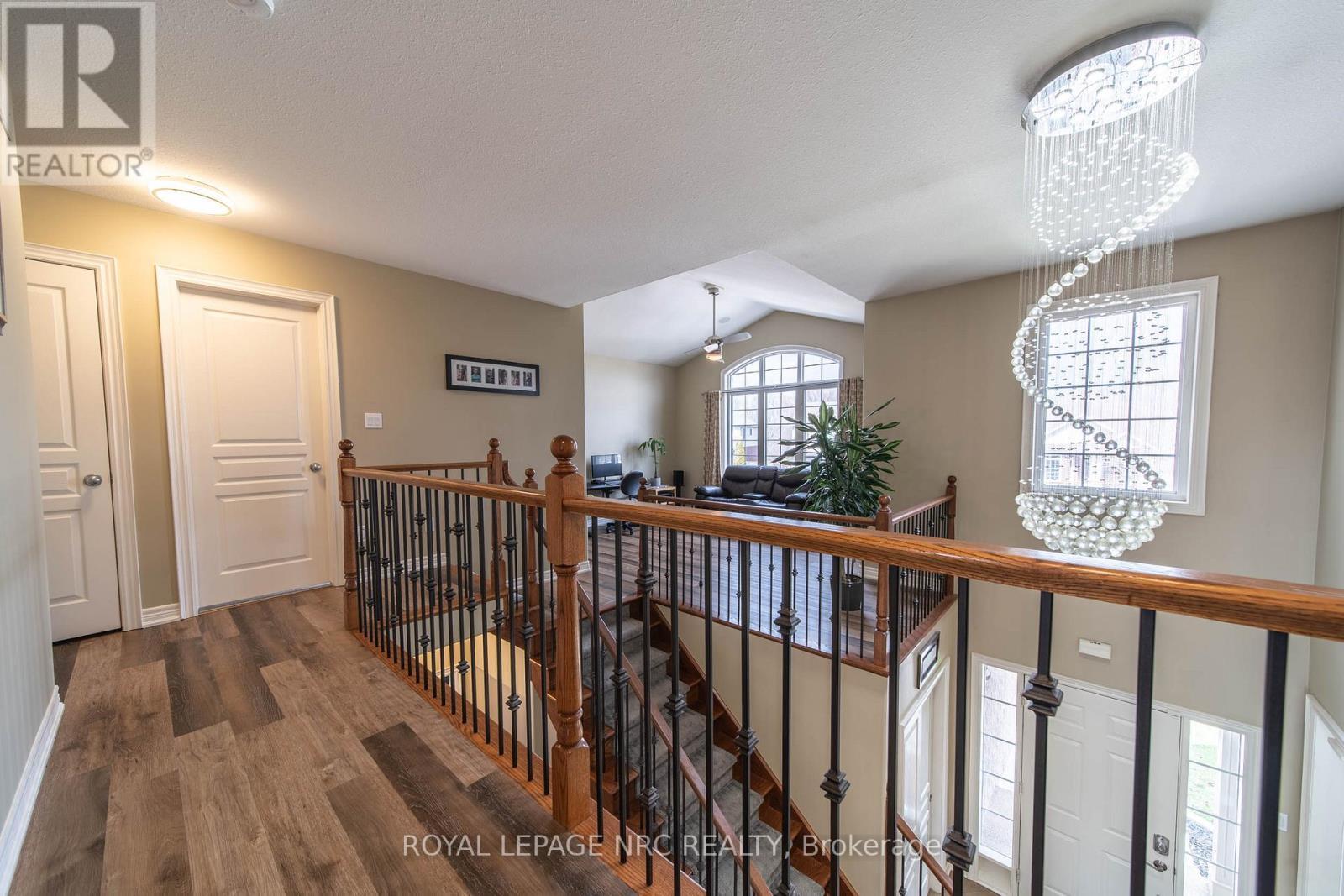 












325 HILLSDALE ROAD

,
Welland (Coyle Creek),




Ontario
L3C7M2

