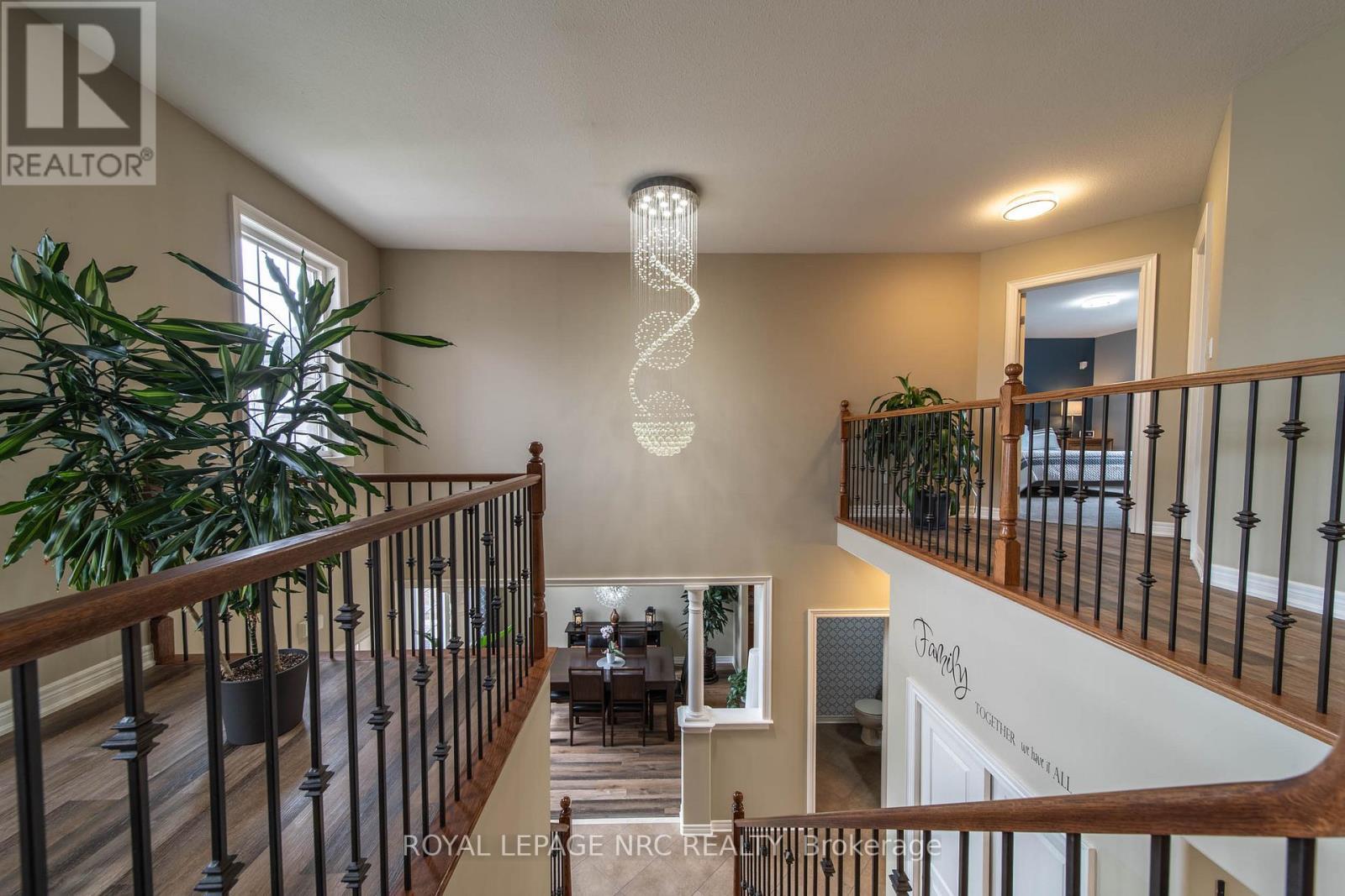 












325 HILLSDALE ROAD

,
Welland (Coyle Creek),




Ontario
L3C7M2

