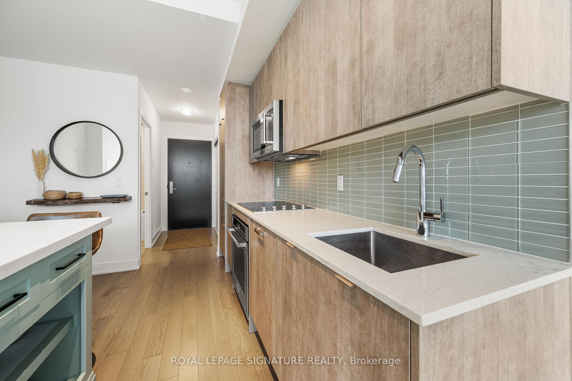 









181


Bedford

Road, 410,
Toronto,




ON
M5R 0C2

