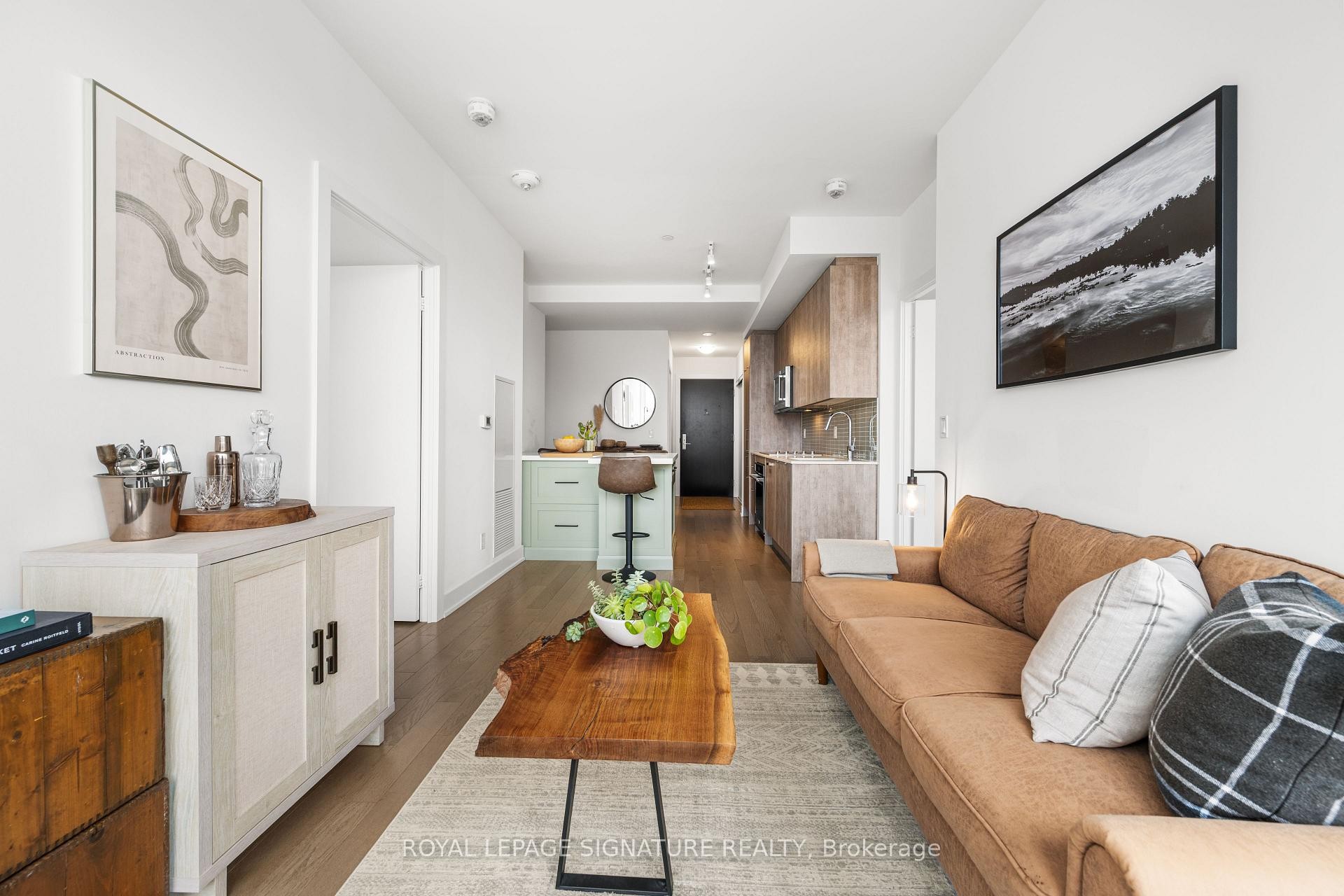 









181


Bedford

Road, 410,
Toronto,




ON
M5R 0C2

