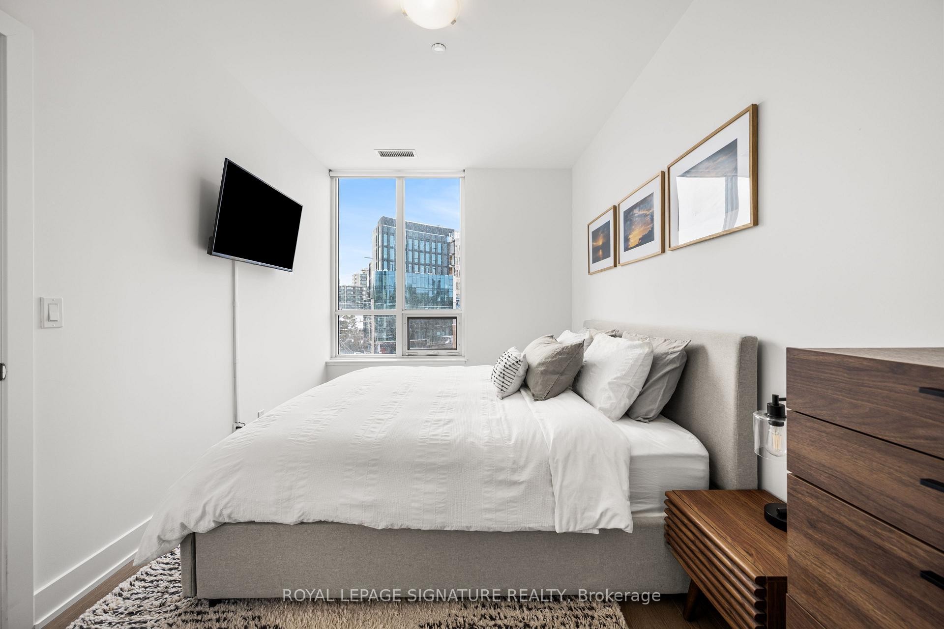 









181


Bedford

Road, 410,
Toronto,




ON
M5R 0C2

