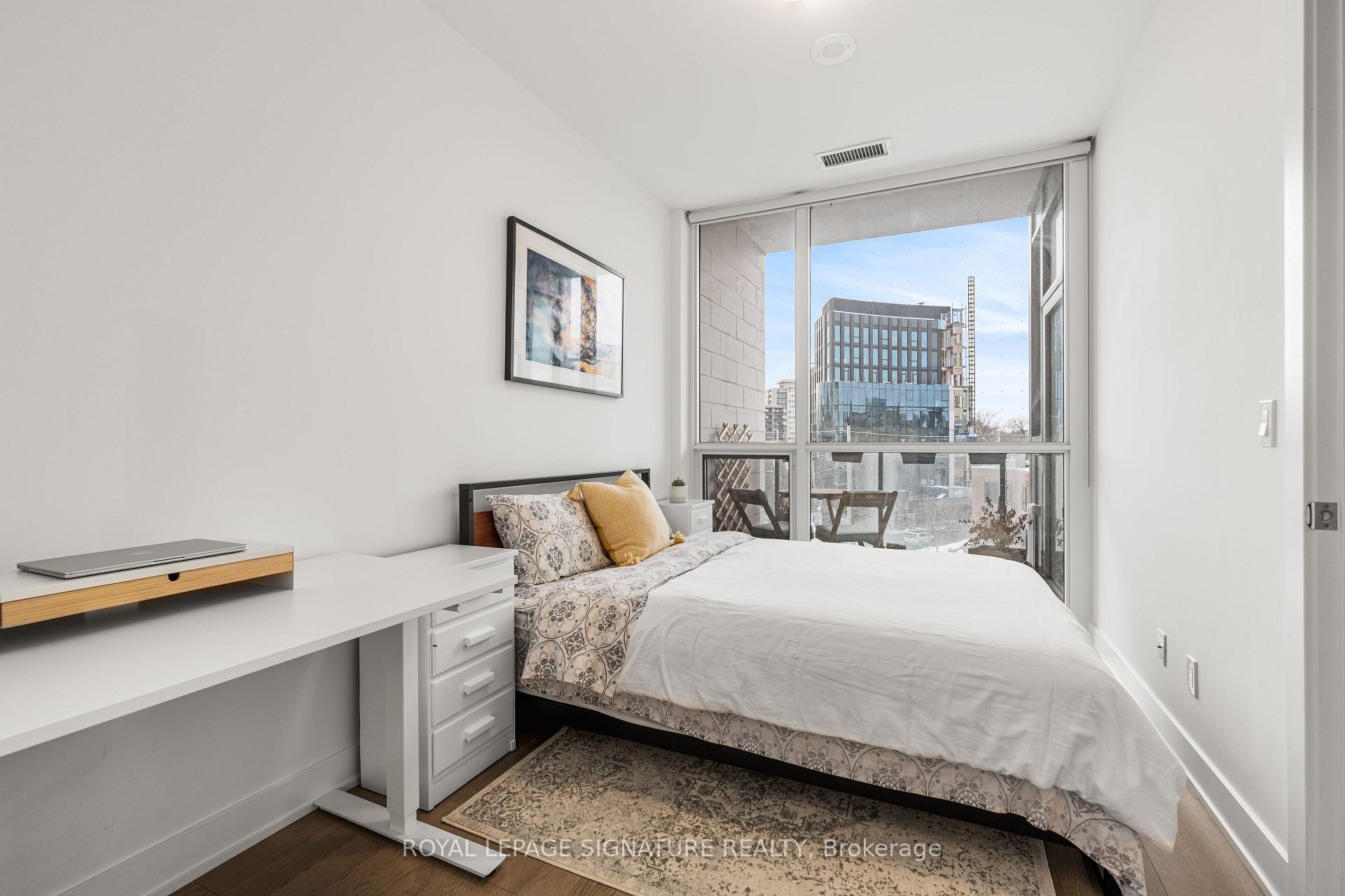 









181


Bedford

Road, 410,
Toronto,




ON
M5R 0C2

