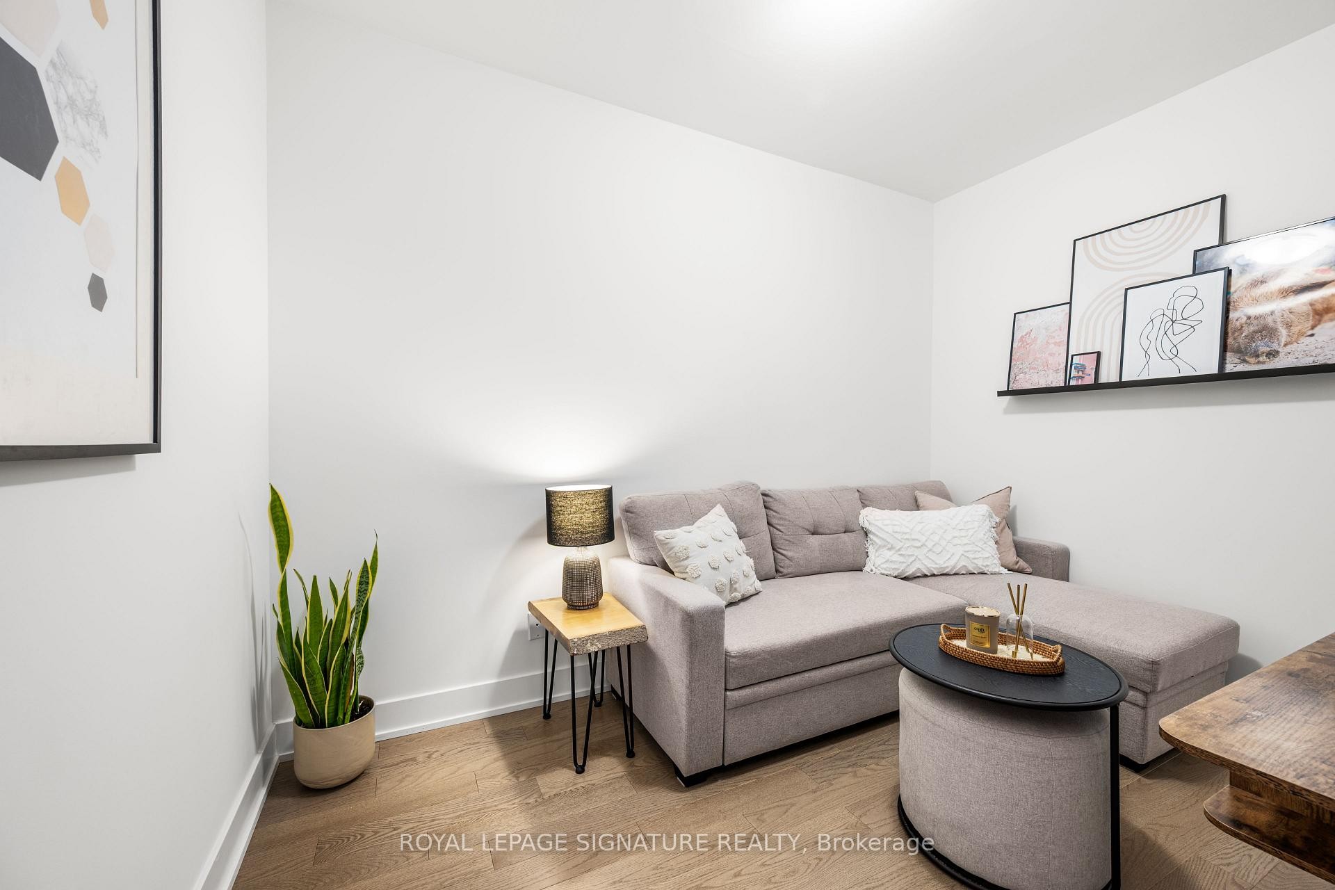 









181


Bedford

Road, 410,
Toronto,




ON
M5R 0C2

