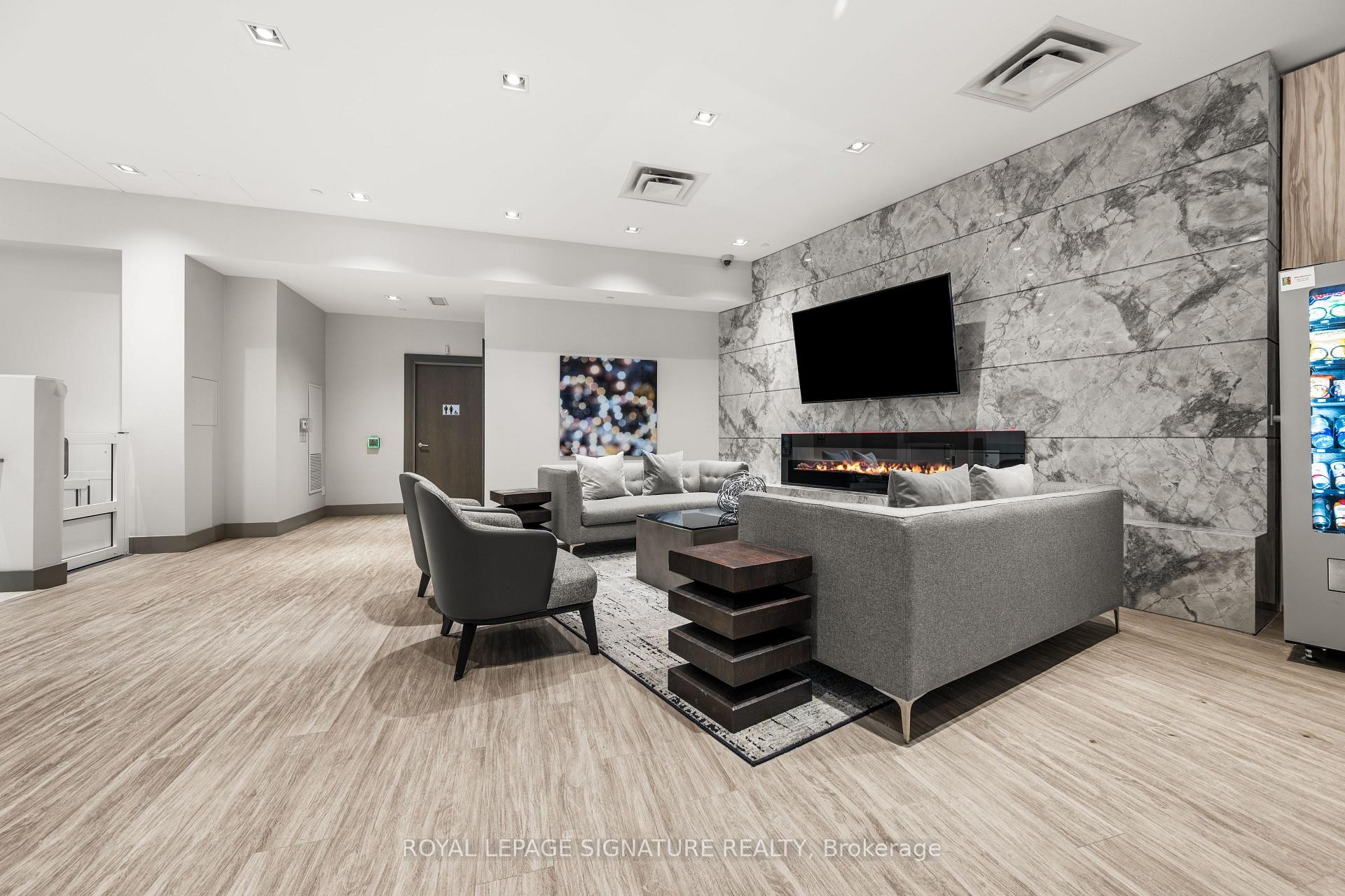 









181


Bedford

Road, 410,
Toronto,




ON
M5R 0C2

