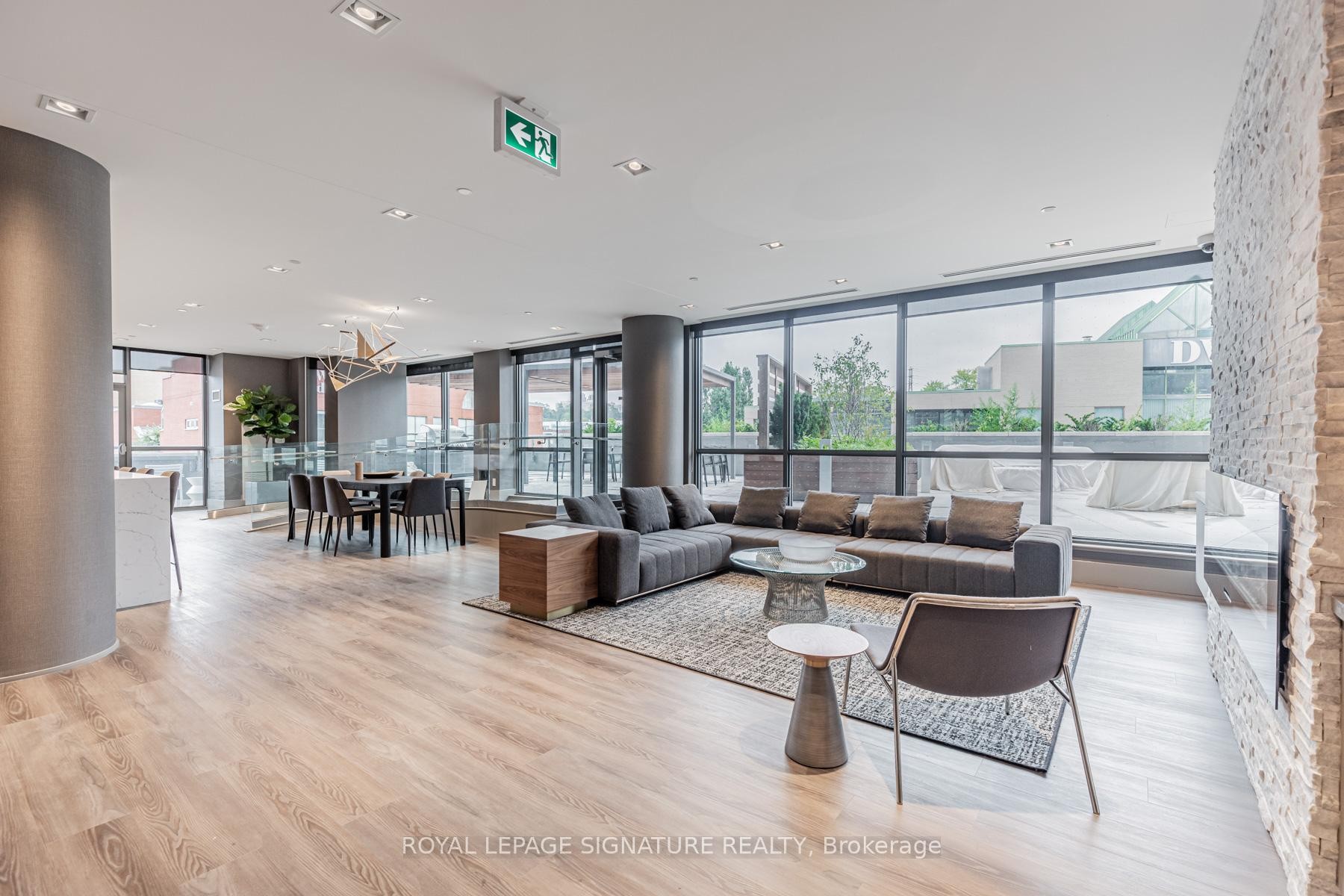 









181


Bedford

Road, 410,
Toronto,




ON
M5R 0C2

