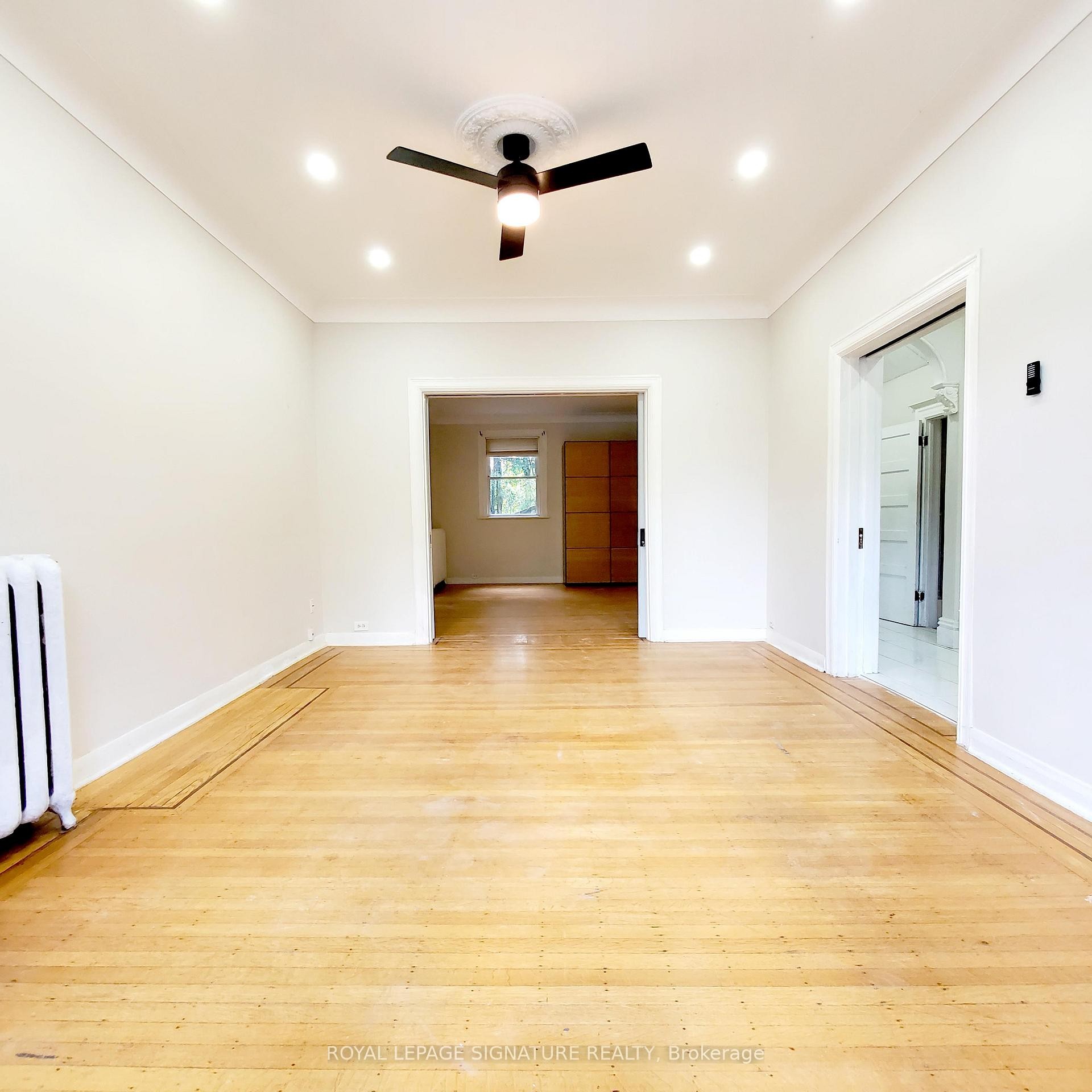 









116


Fairholt

Road South, 2,
Hamilton,




ON
L8M 2T7

