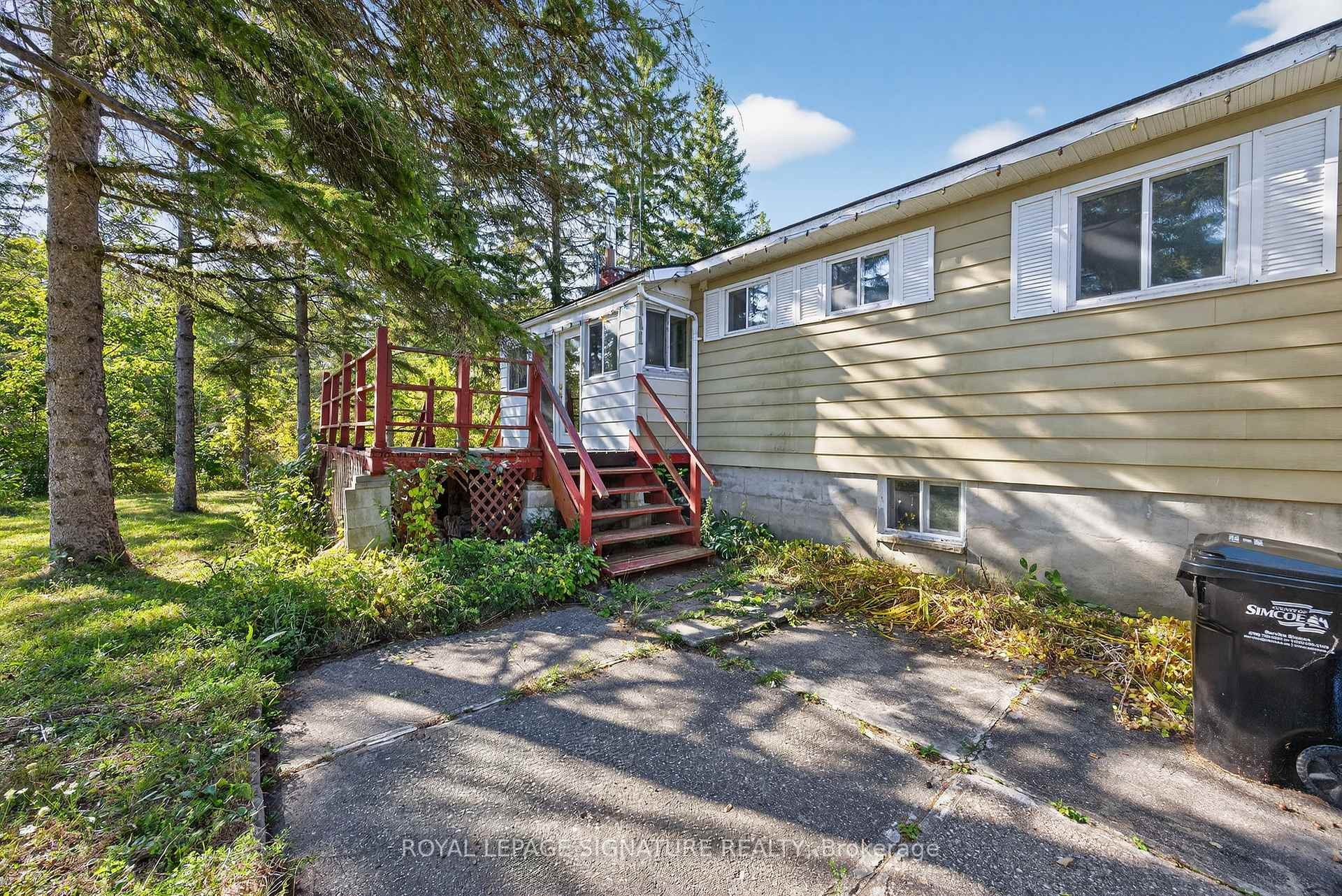 









81-77


Bass Bay

Drive,
Tay,




ON
L0K 2A0

